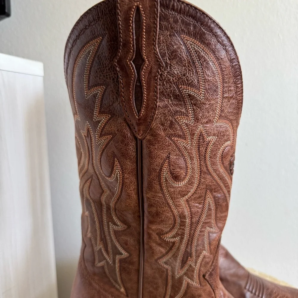 New Ariat Men’s Square Toe Western Cowboy Boots size 9D - Picture 4 of 14